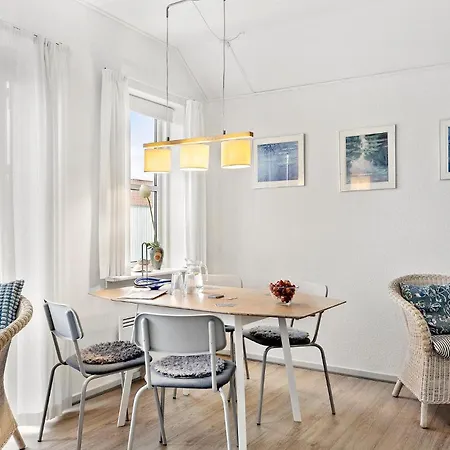아파트 Two-bedroom In *
