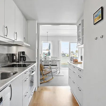 Two-bedroom In Apartmán